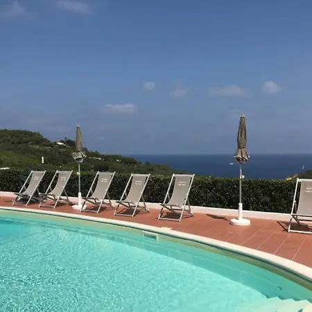 Acquaviva Park 3* פורטופראיו