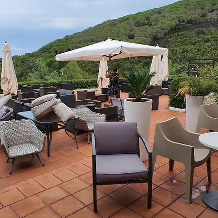 Acquaviva Park 3*