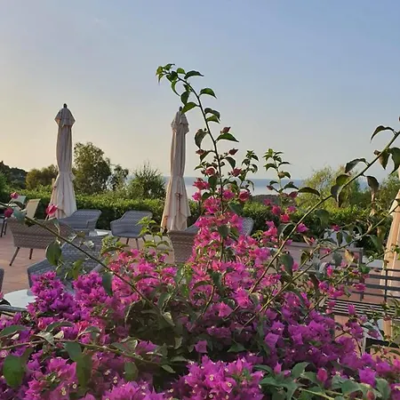 Acquaviva Park Bed & Breakfast 3*